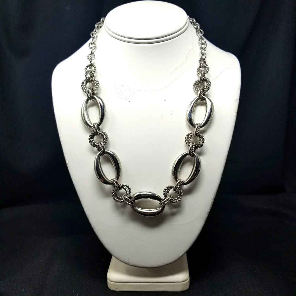 SILVER TONE RING BRACELET AND NECKLACE - Picture 7 of 8